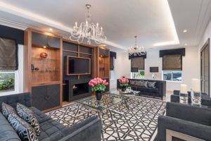 Photo 11- click for photo gallery